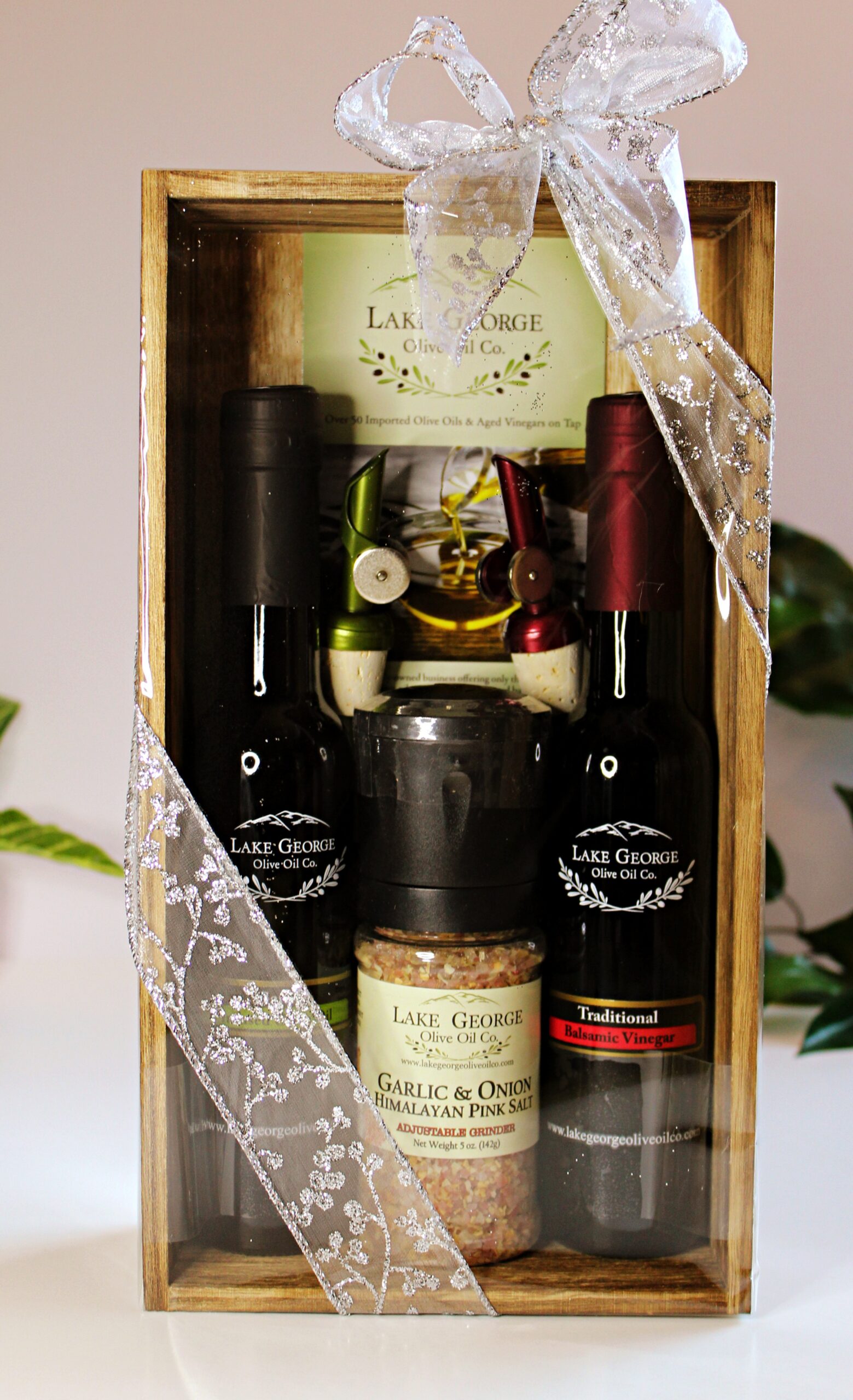 Craftsman-Inspired Oil and Vinegar Gift Set, (Gift Set 5C)